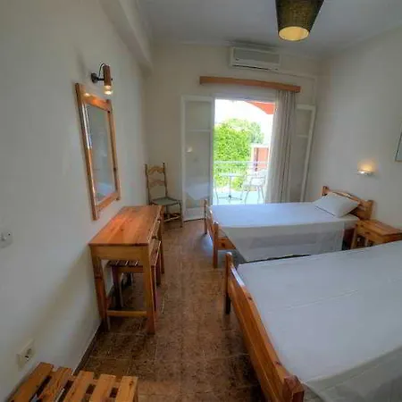 Hotel Benitses Arches 2*