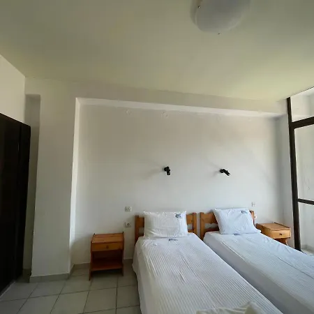 Benitses Arches Hotell