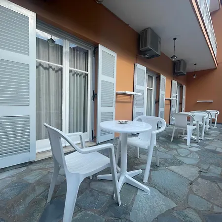 Benitses Arches Hotell Benitses (Corfu)