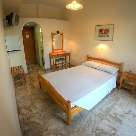 Benitses Arches Hotell