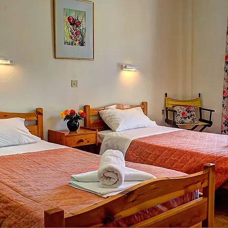 Hotell Benitses Arches 2*