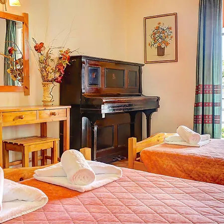 Benitses Arches Hotell Benitses (Corfu)